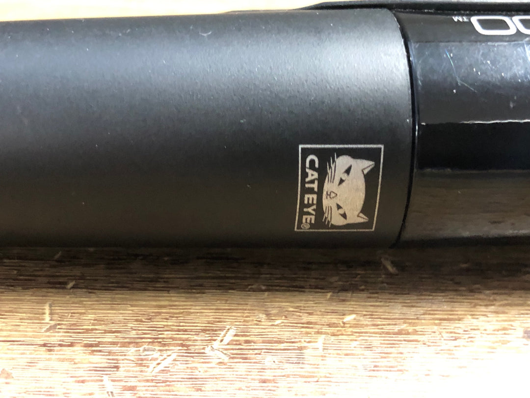 JY015 キャットアイ CATEYE ボルト VOLT400 フロントライト 点灯確認済み