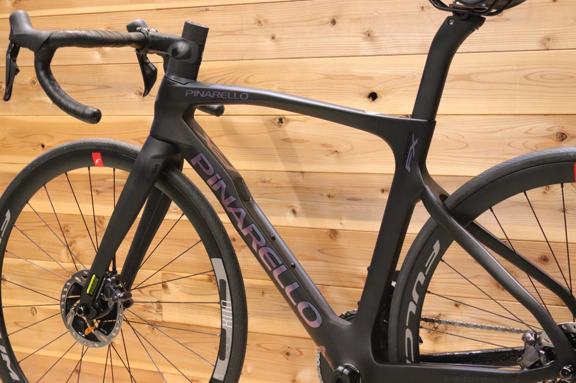 認定中古車 ピナレロ PINARELLO プリンス PRINCE FX DISK 2022モデル