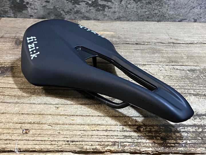 KC296 フィジーク fizik VENTO ARGO X5 サドル 黒 150mm S-Alloyレール