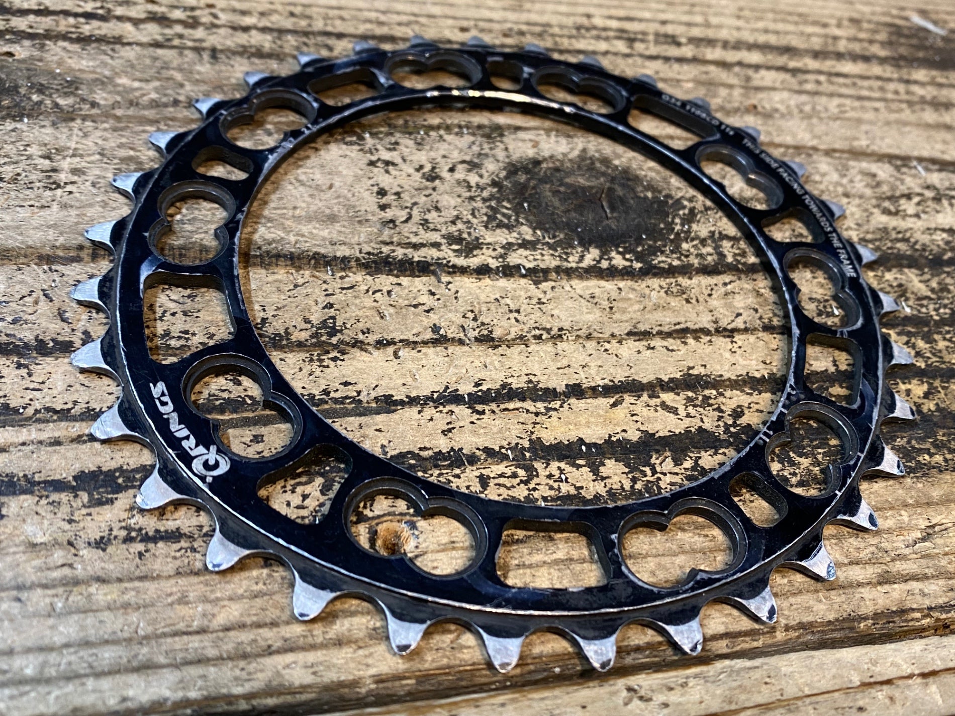 JQ020 ローター ROTOR QRINGS チェーンリング 50/34T 110BCD – BICI