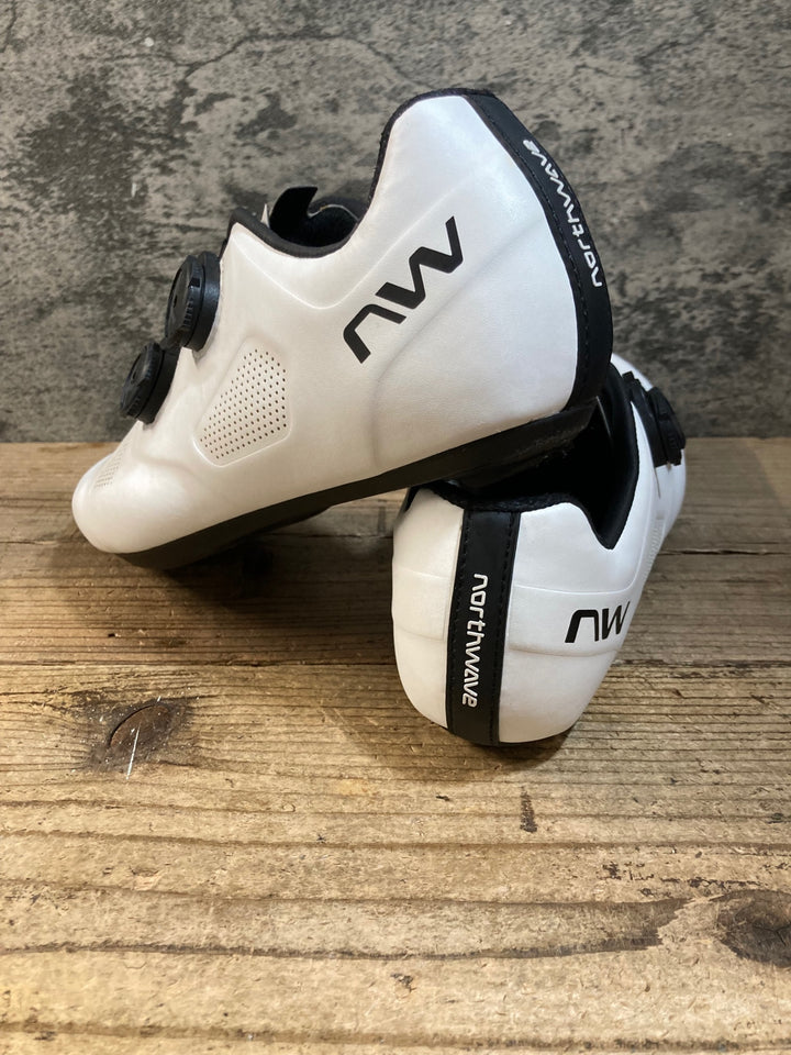 KH148 ノースウェーブ northwave REVOLUTION WIDE ビンディングシューズ SPD-SL EU41 白