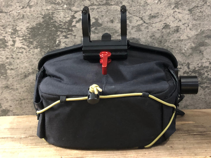 KM880 ルートワークス ROUTE WERKS THE HANDLEBAR BAG フロントバッグ