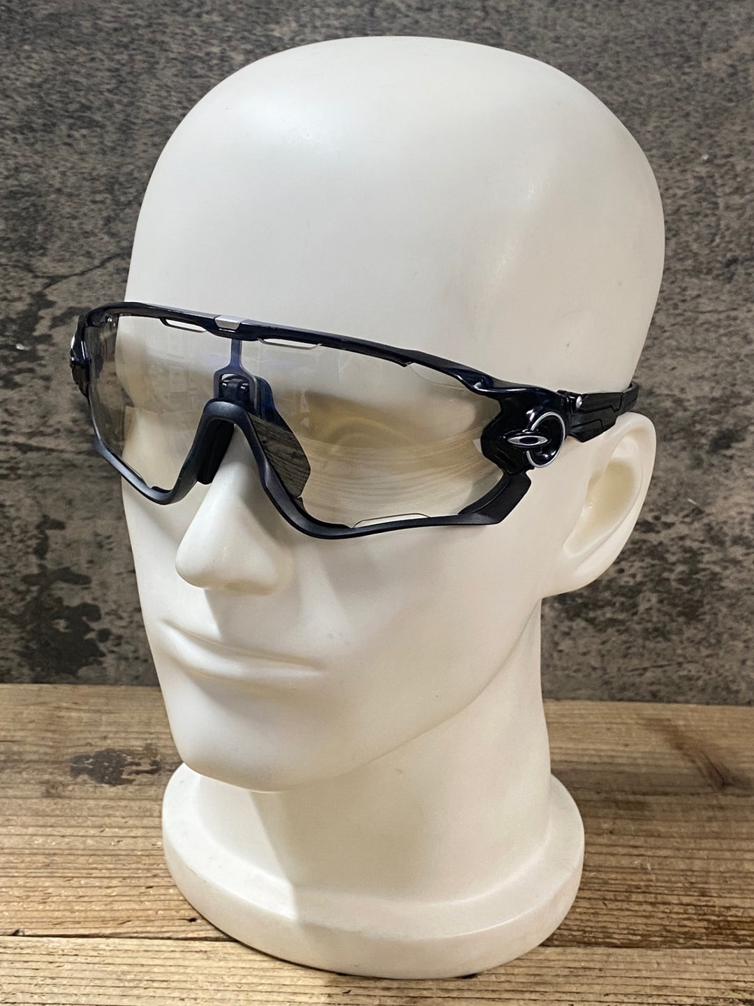 JV804 オークリー OAKLEY ジョウブレイカー JAW BREAKER サングラス アイウェア 黒 PHOTOCHROMIC レンズ