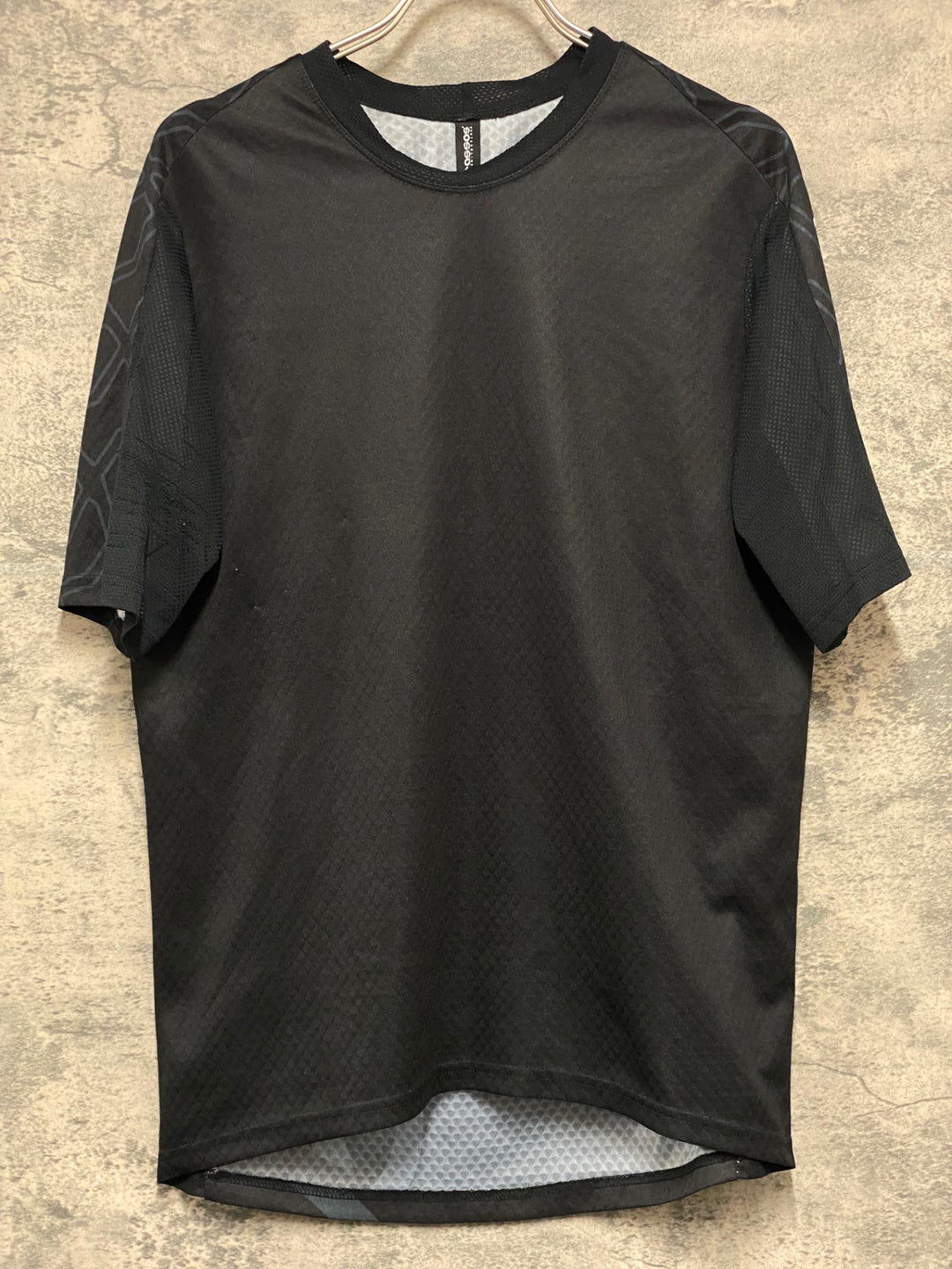 KF519 アソス ASSOS TRAIL SHORT SLEEVE JERSEY 半袖 トレイルジャージ 黒 S ※ほつれ大