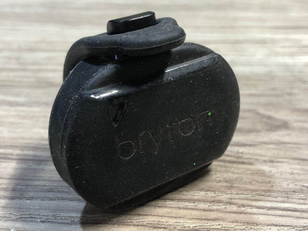 JY258 ブライトン BRYTON Rider S510 GPS サイクルコンピューター SPセンサー、本体カバー付き