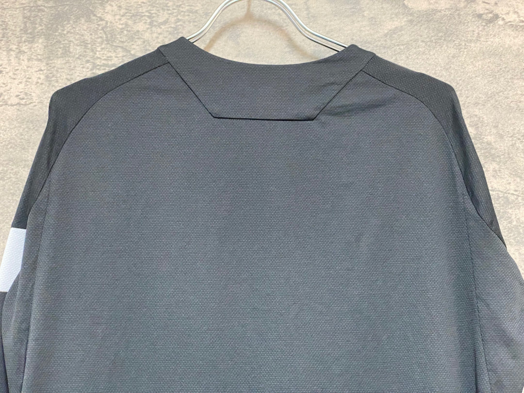 KA632 ラファ Rapha TRAIL LONG SLEEVE TECHNICAL T-SHIRT 長袖 Tシャツ 黒 M