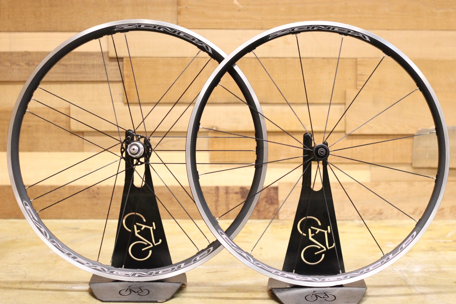 残り2日終了　カンパニョーロ　ゾンダc17　クリンチャー カンパニョーロ ゾンダ C17