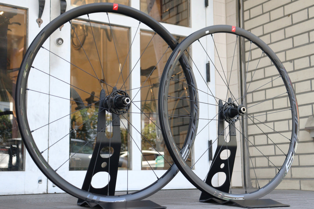 フルクラム FULCRUM レーシング RACING 3 DB アルミ チューブレス ホイールセット シマノ11S/12S 19C 【横浜店】