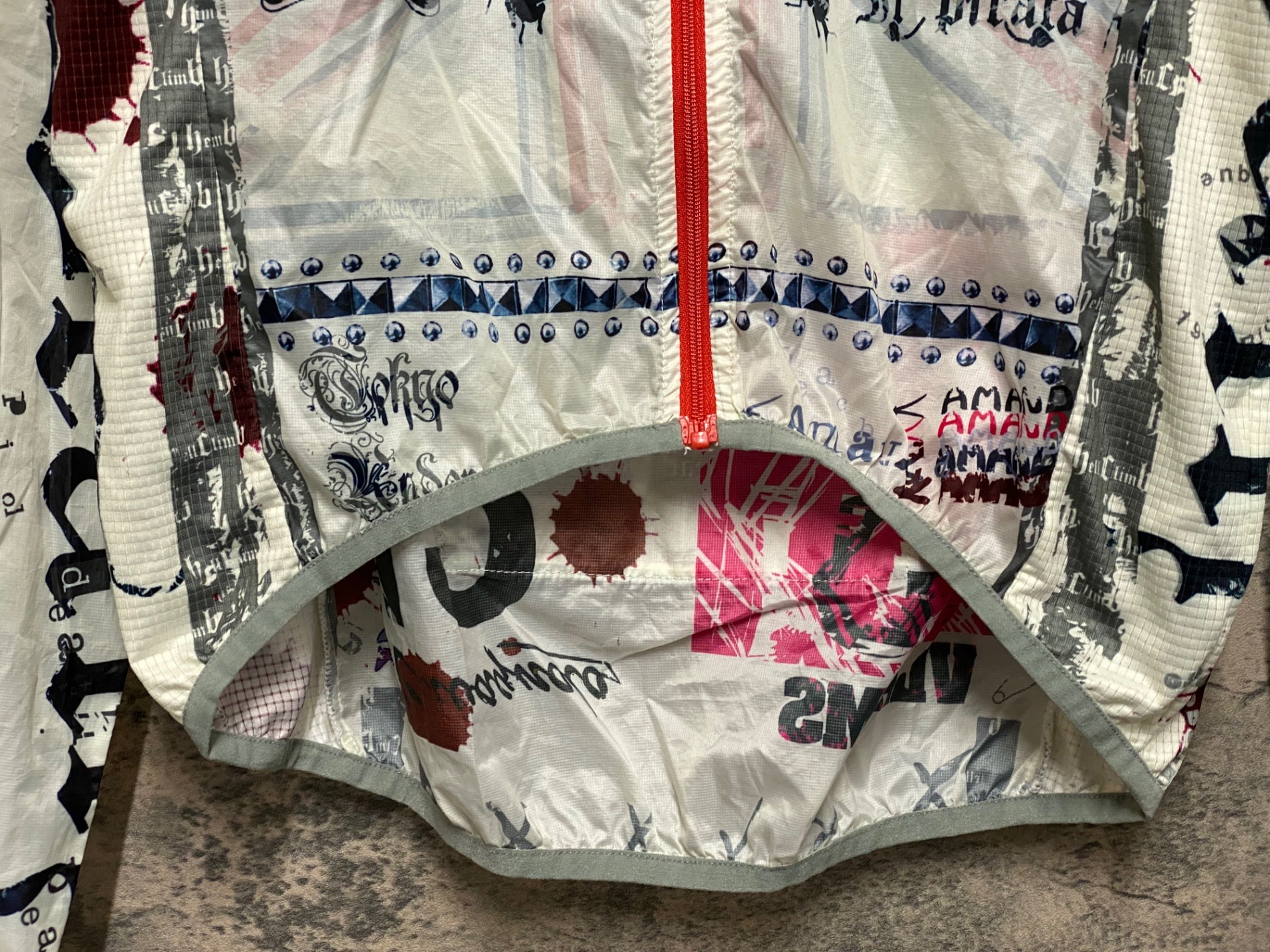 JM025 パンダーニ PANDANI 長袖 ウィンドブレーカー 総柄 M