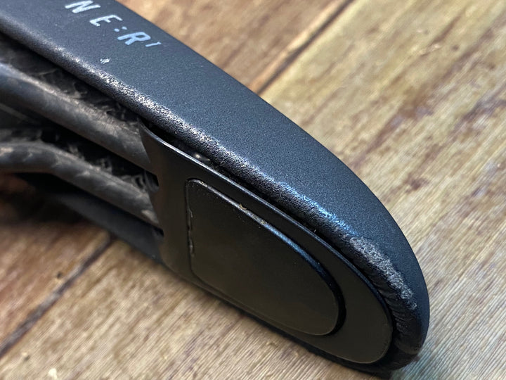 JH671 フィジーク fizik アリオネ ARIONE R1 OPEN サドル LARGE カーボンレール ※マジックペン跡あり