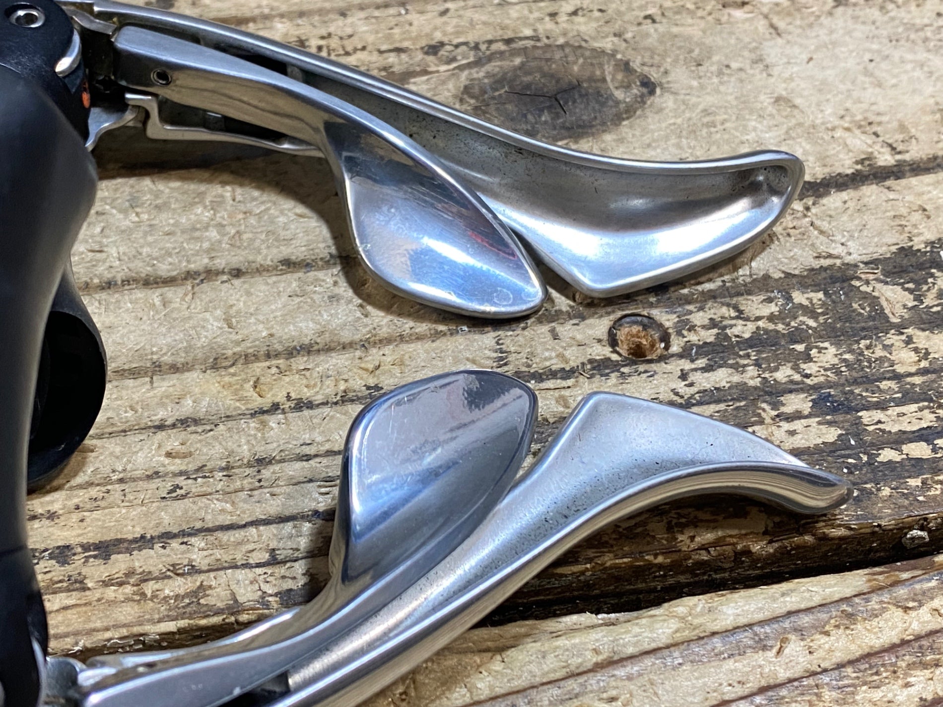KC092 シマノ SHIMANO デュラエース DURA-ACE ST-7700 STIレバー 2×9S