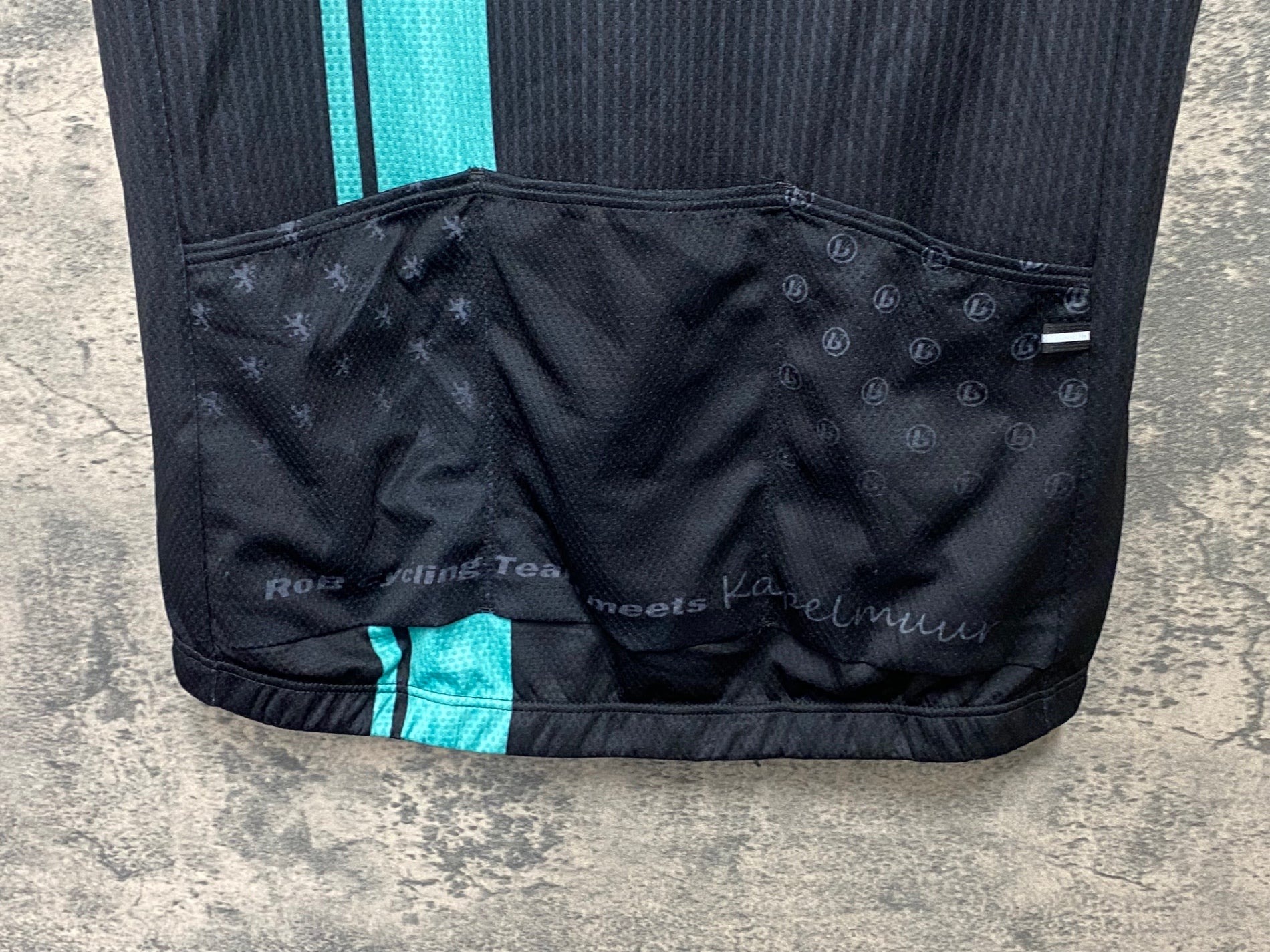 JS691 カペルミュール KAPELMUUR 半袖 サイクルジャージ 黒チェレステ