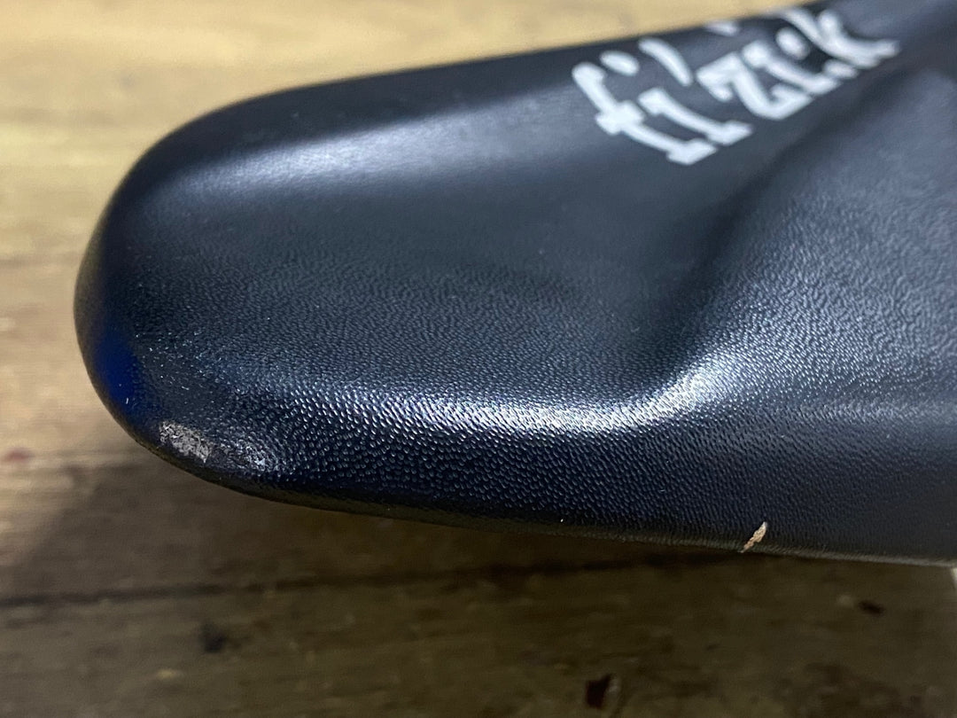 KO375 フィジーク fizik ARIONE VS サドル 黒 MANGANESEレール ※プレート欠品