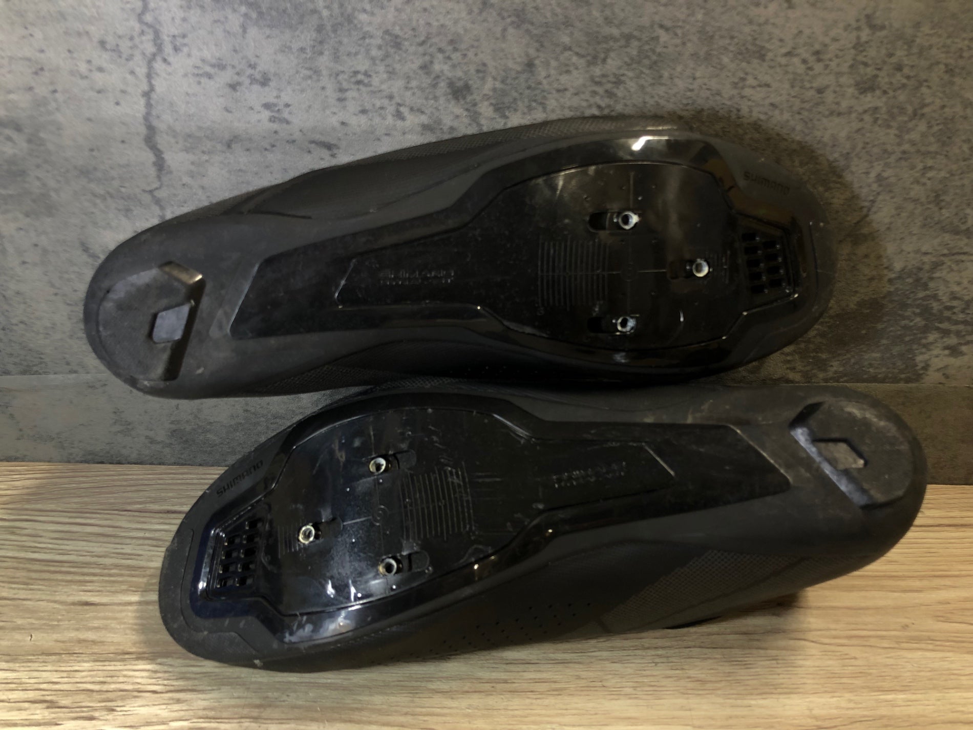 JP514 シマノ SHIMANO SH-RC300M ビンディングシューズ SPD-SL 黒 EU44
