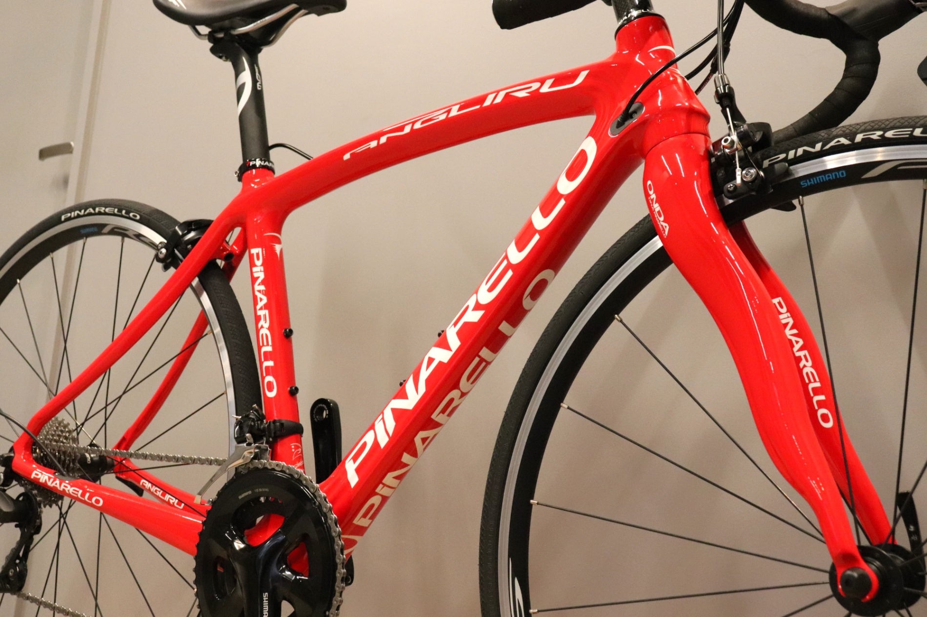 ピナレロ PINARELLO アングリル ANGLIRU 2018モデル 430サイズ シマノ