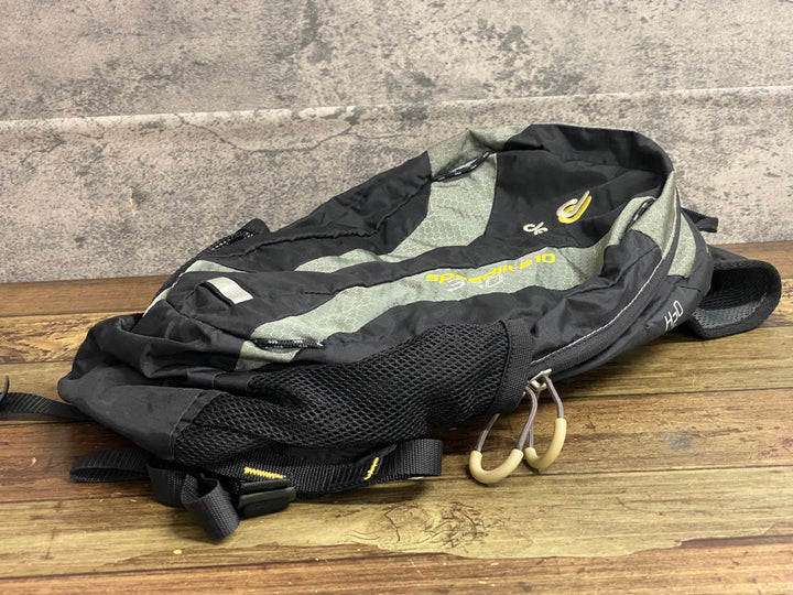 KL669 ドイター deuter speedlite 10 350 リュックサック バックパック 黒