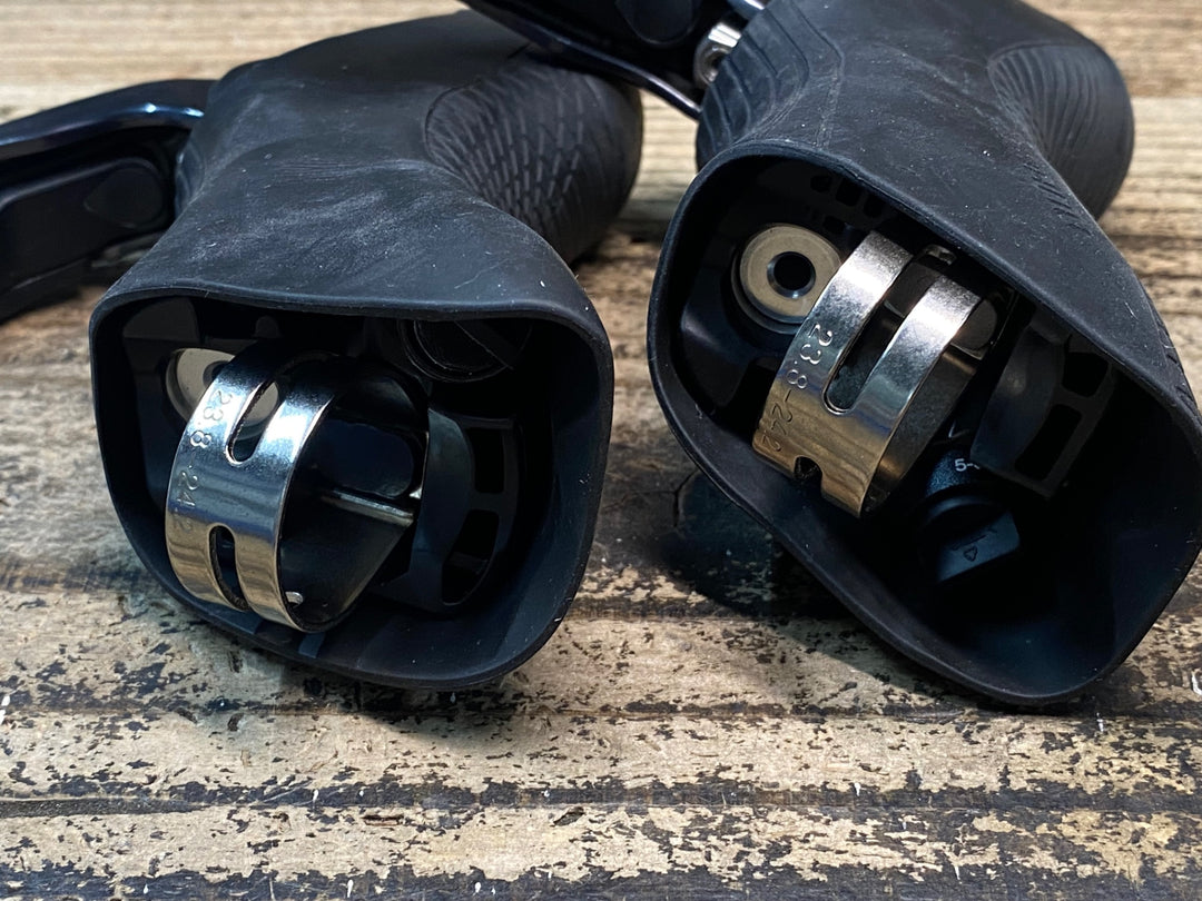 JO697 シマノ SHIMANO アルテグラ ULTEGRA ST-R8070 STIレバー セット 2x11s 油圧 Di2 ※動作確認済
