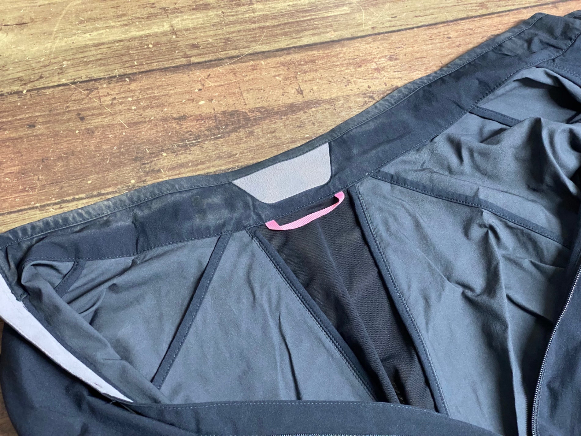 JQ106 ラファ Rapha CLASSIC GILET ジレ サイクルベスト 黒 – BICI