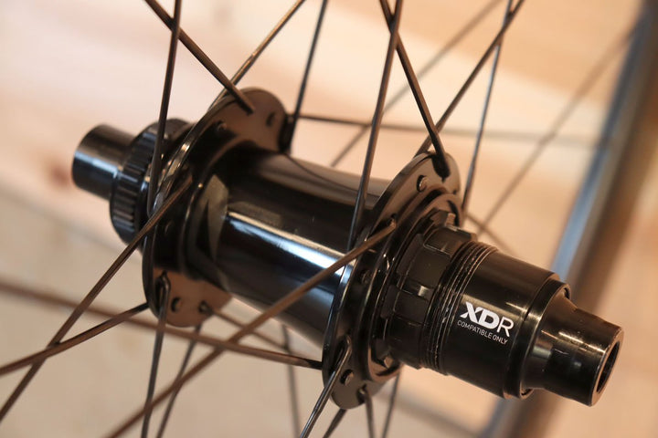 ジップ ZIPP 303S カーボン チューブレスレディ ディスク ホイールセット スラムXDRフリー ワイドリム 23C 【千葉店】
