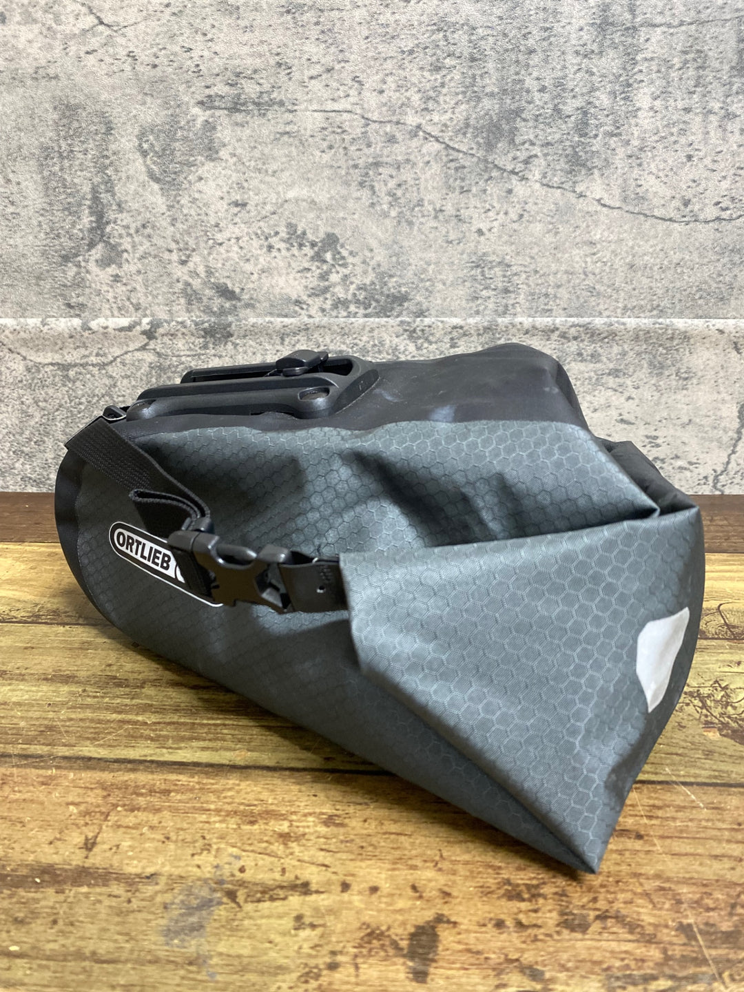 KI974 オルトリーブ ORTLIEB サドルバッグ