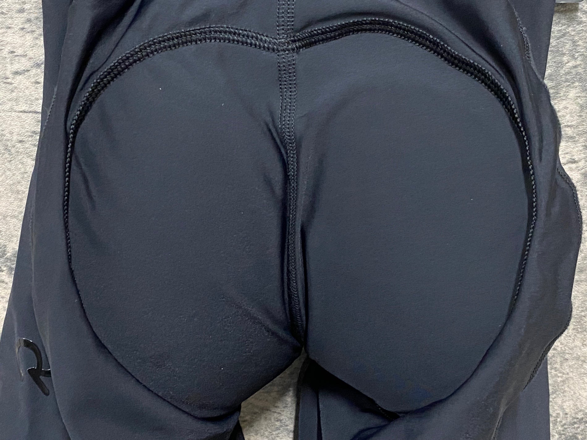 新品 ラファCORE BIB SHORTS ビブショーツ ブラック S