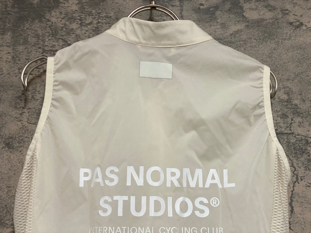 KF450 パスノーマルスタジオ PAS NORMAL STUDIOS Mechanism Stow Away Gilet ジレ サイクルベスト オフホワイト L
