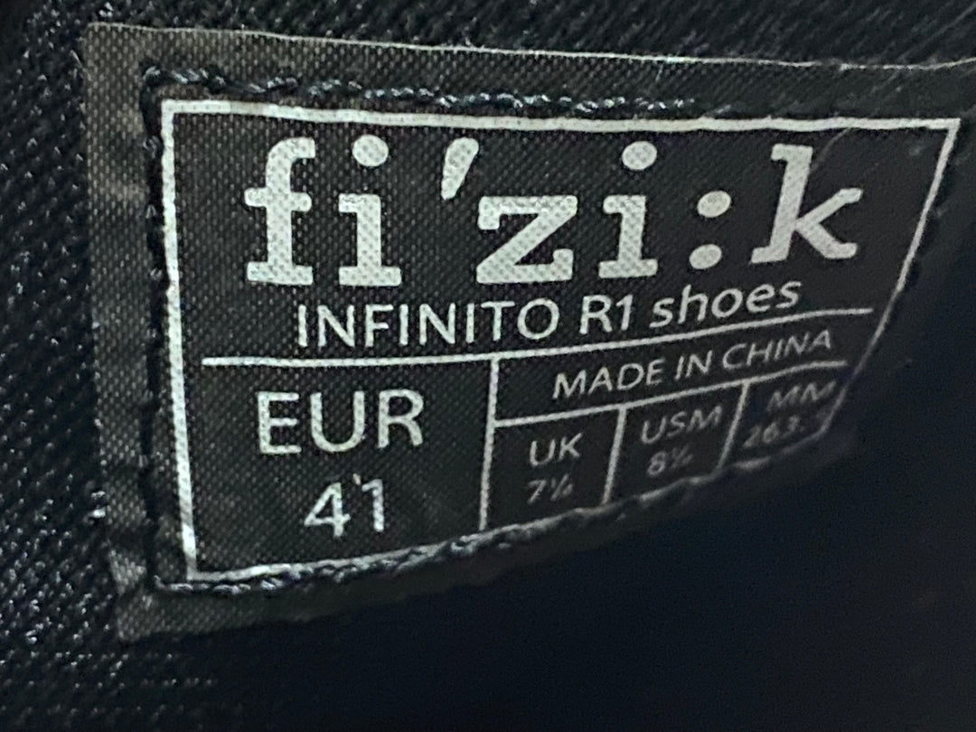 KI039 フィジーク fizik インフィニート R1 INFINITO ビンディングシューズ 3穴 黒赤 EU41