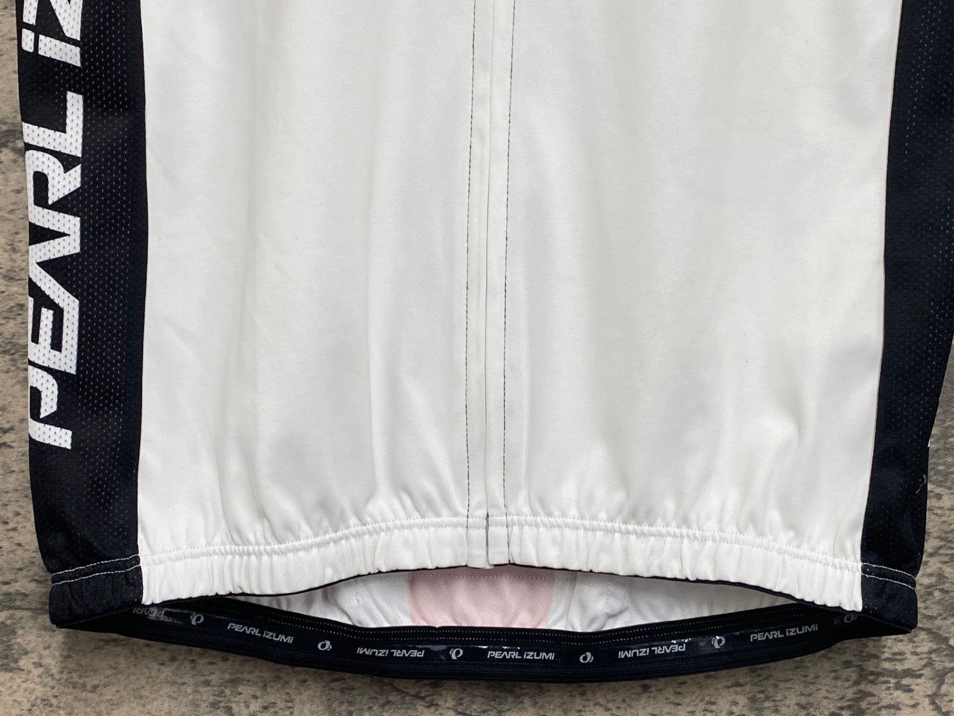 KG571 パールイズミ PEARL iZUMi 半袖 サイクルジャージ 黒 L ※ほつれ