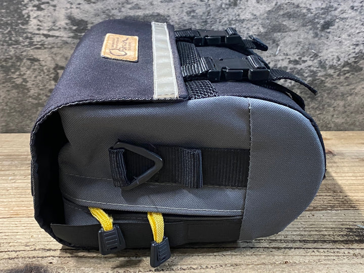 KG084 オーストリッチ OSTRICH OUTBACK フロントバッグ
