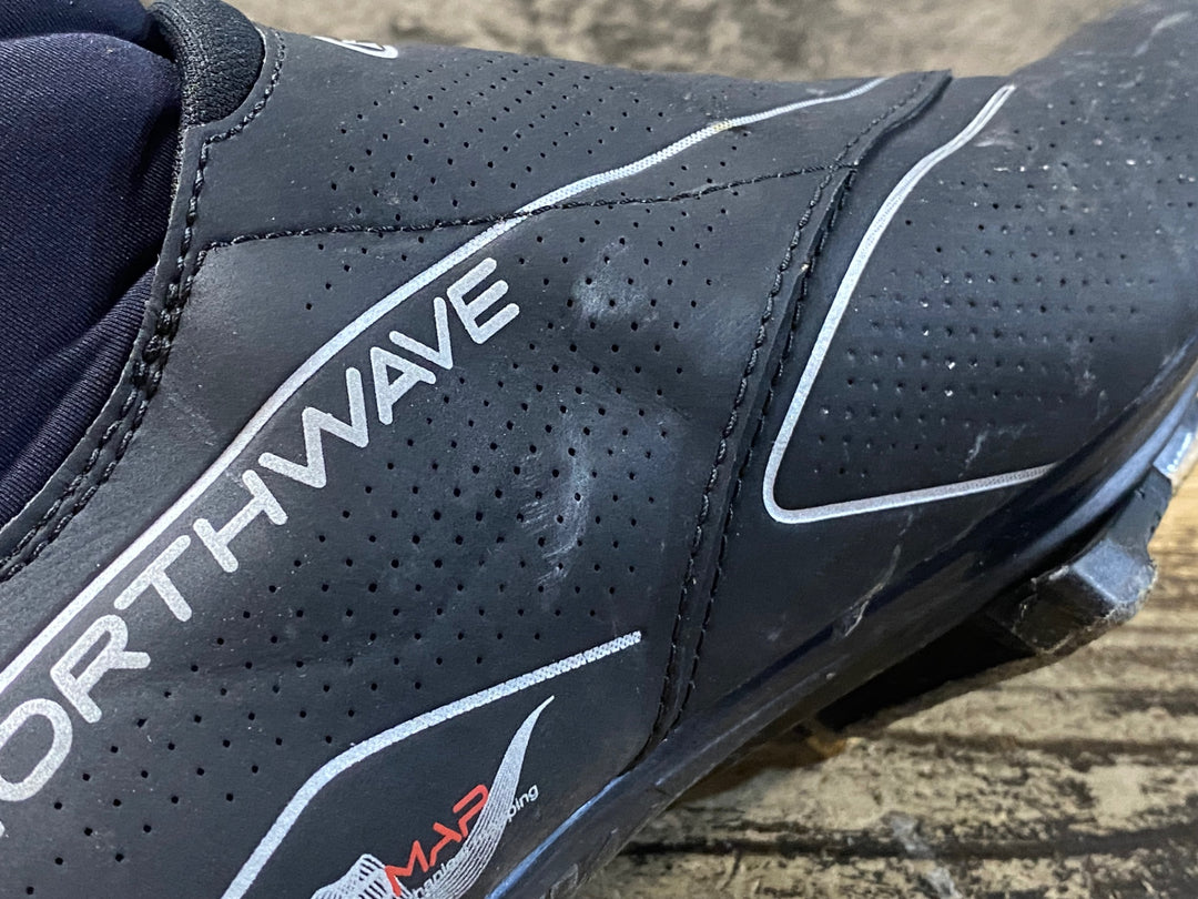 KK014 ノースウェーブ NORTHWAVE FLASH GTX ビンディングシューズ 3穴 EU41 傷 ※ほつれアリ