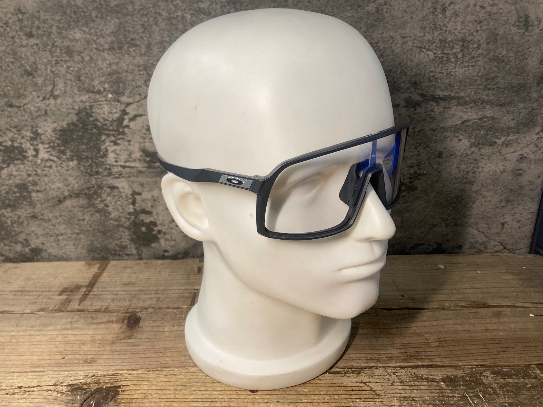 JX899 オークリー OAKLEY スートロ SUTRO アイウェア サングラス