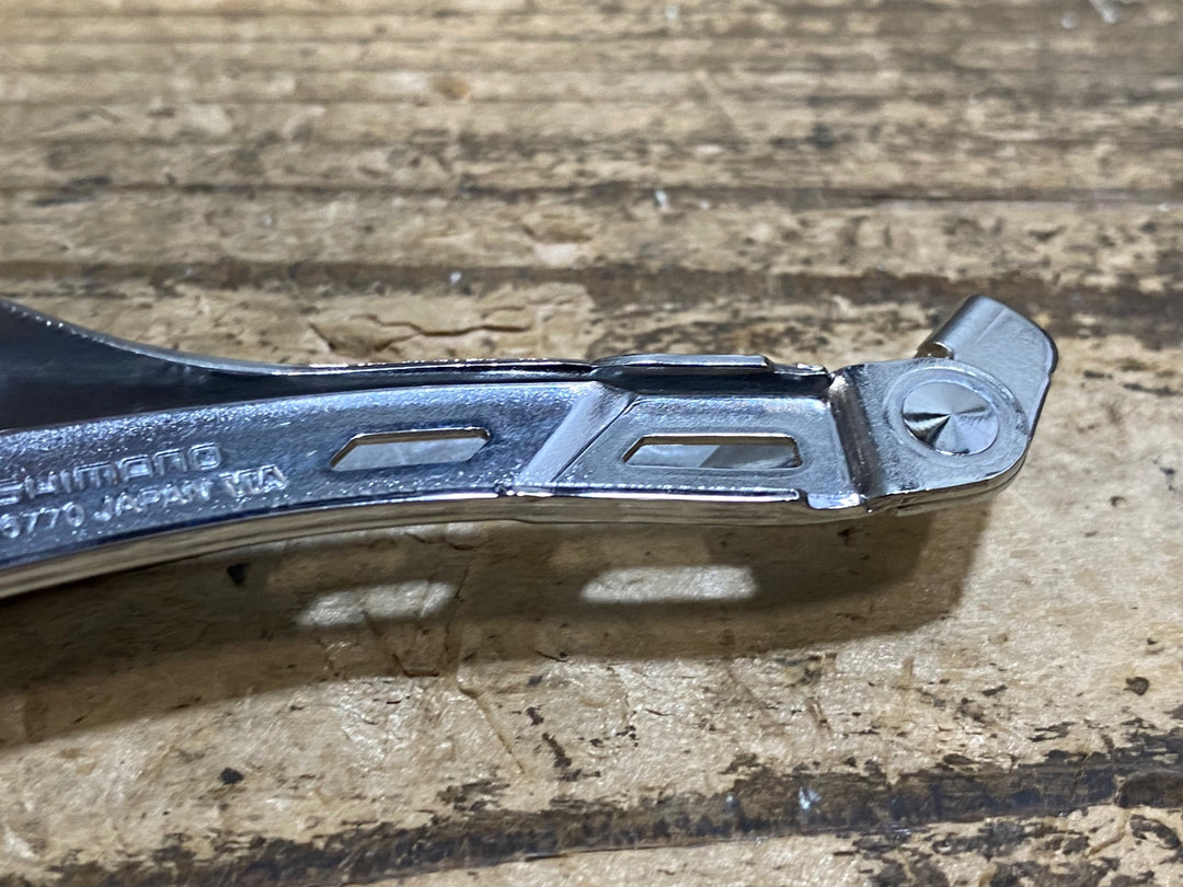 KI148 シマノ SHIMANO アルテグラ ULTEGRA FD-6770 フロントディレーラー Di2 接続確認済み ※座金欠品