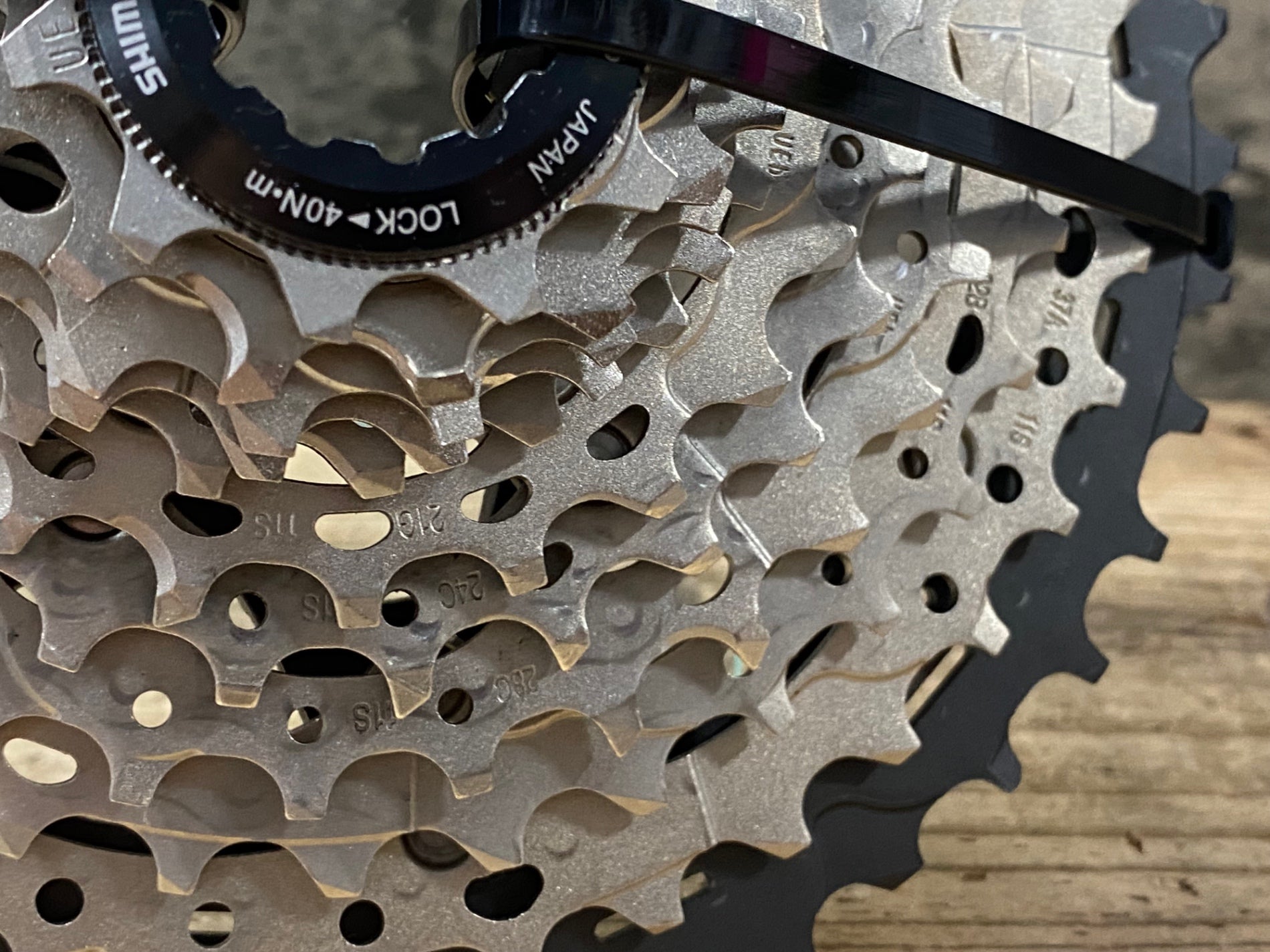 KE266 シマノ SHIMANO XT スプロケット CS-M8000 11-42T 11S – BICI