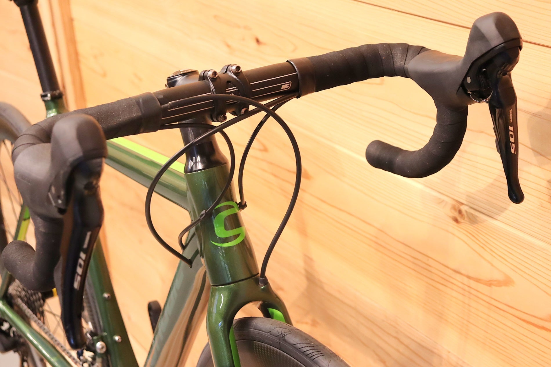 キャノンデール CANNONDALE キャド ディスク CAAD12 DISC 2019モデル