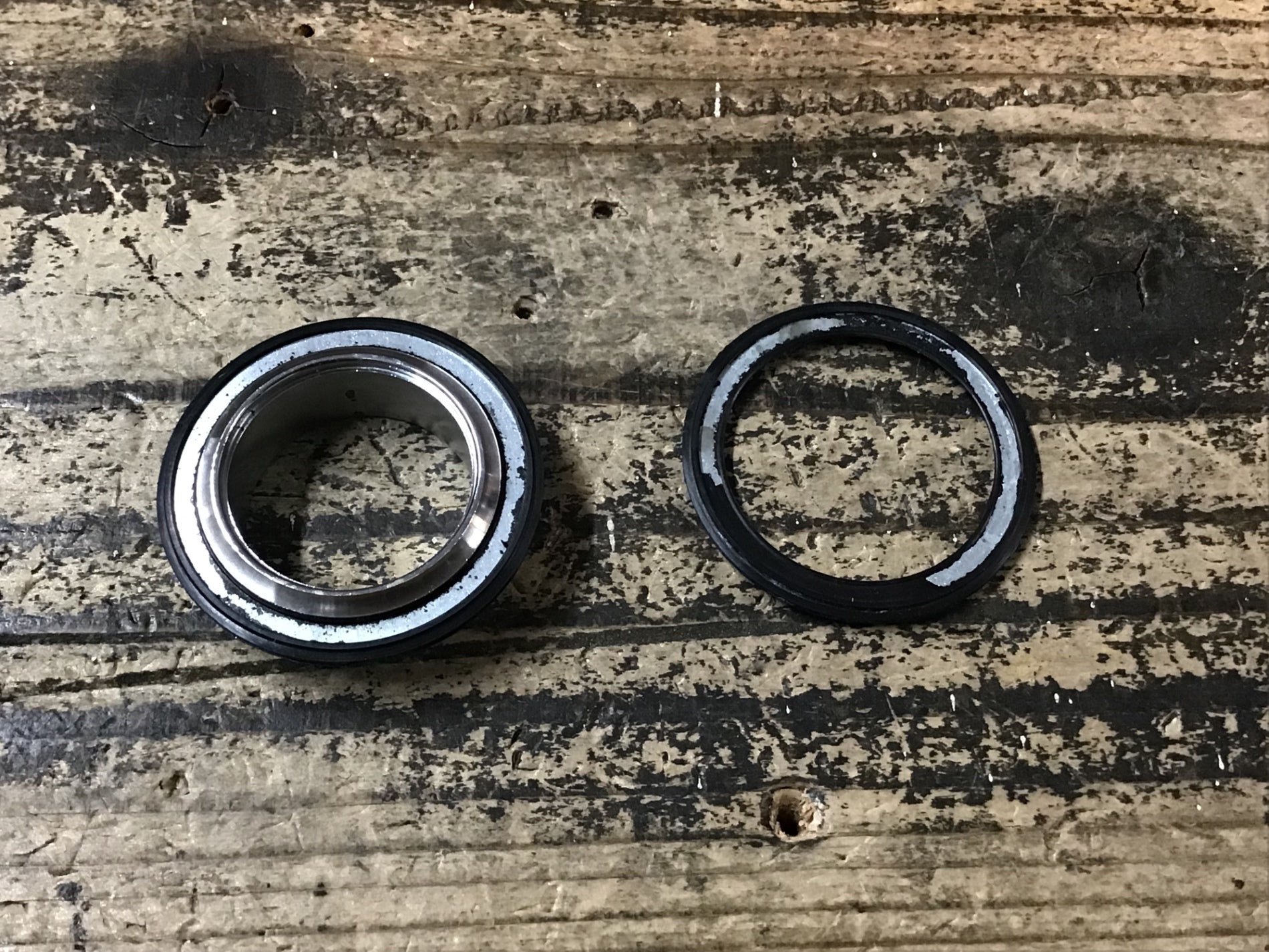 IH694 サンツアー SUNTOUR XC PRO スレッド ヘッドパーツ JIS 1インチ