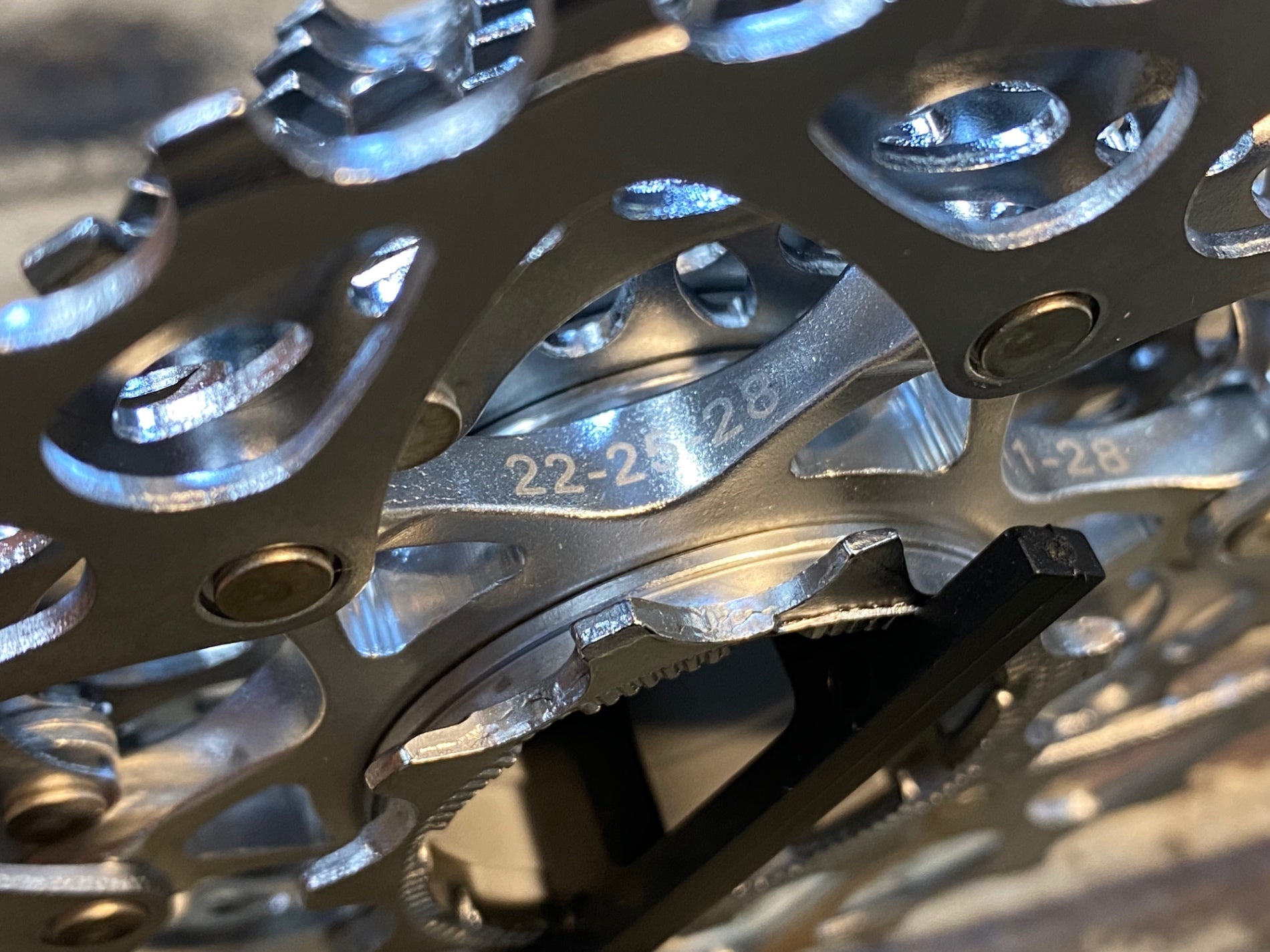 JX913 スラム SRAM フォース FORCE 22 PG1170 スプロケット 11S 11-28T