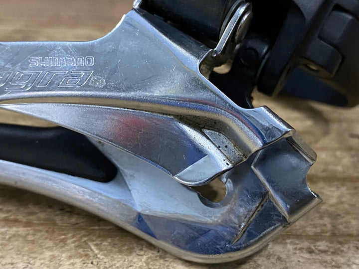 KP949 シマノ SHIMANO ティアグラ Tiagra FD-4700 フロントディレイラー バンド式 Φ34.9