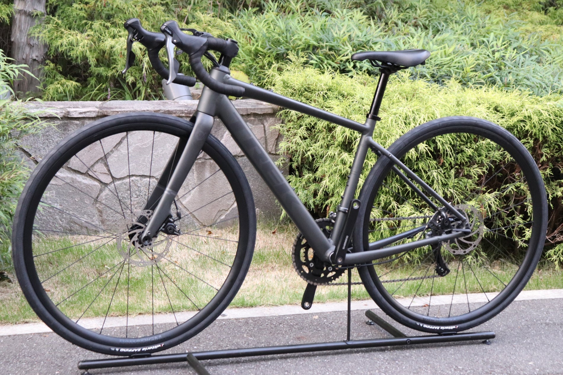 トレック TREK ドマーネ DOMANE AL2 GEN4 シマノ クラリス 8S アルミ