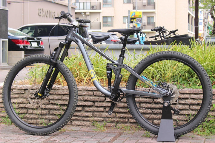 ジーティー GT ストンパー STOMPER FS 2023 デオーレ 10S アルミ フルサス ジュニア マウンテンバイク MTB 26インチ 【名古屋店】
