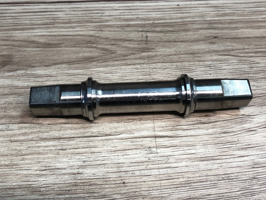 IL953 カンパニョーロ Campagnolo スーパーレコード SUPER RECORD ボトムブラケット BB チタンシャフト 軸長114mm JIS/BSA規格