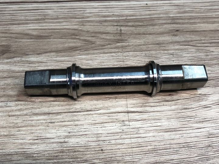IL953 カンパニョーロ Campagnolo スーパーレコード SUPER RECORD ボトムブラケット BB チタンシャフト 軸長114mm JIS/BSA規格