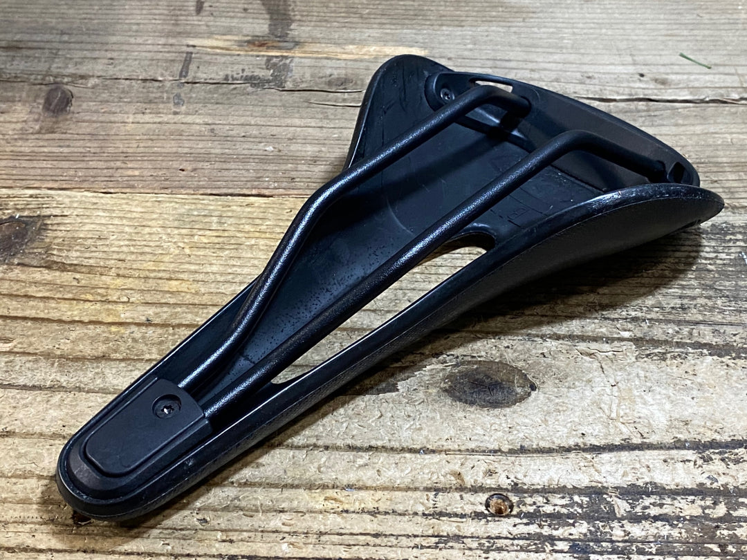 KK766 ブルックス BROOKS C15 サドル 黒