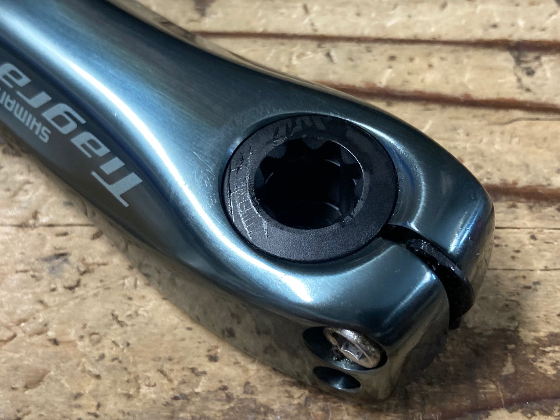 KJ002 シマノ SHIMANO ティアグラ Tiagra FC-4700 クランクセット 50