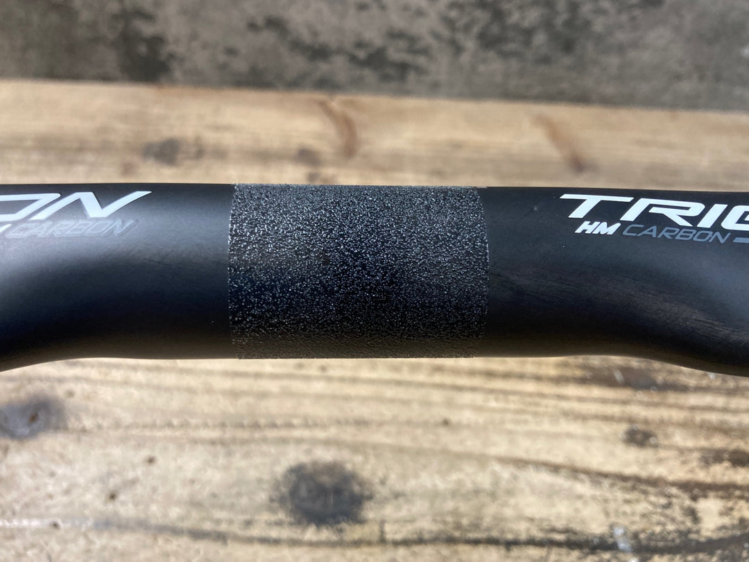 KK542 トライゴン TRIGON HM CARBON カーボン ドロップハンドル Φ31.8 ブラケットC-C400mm