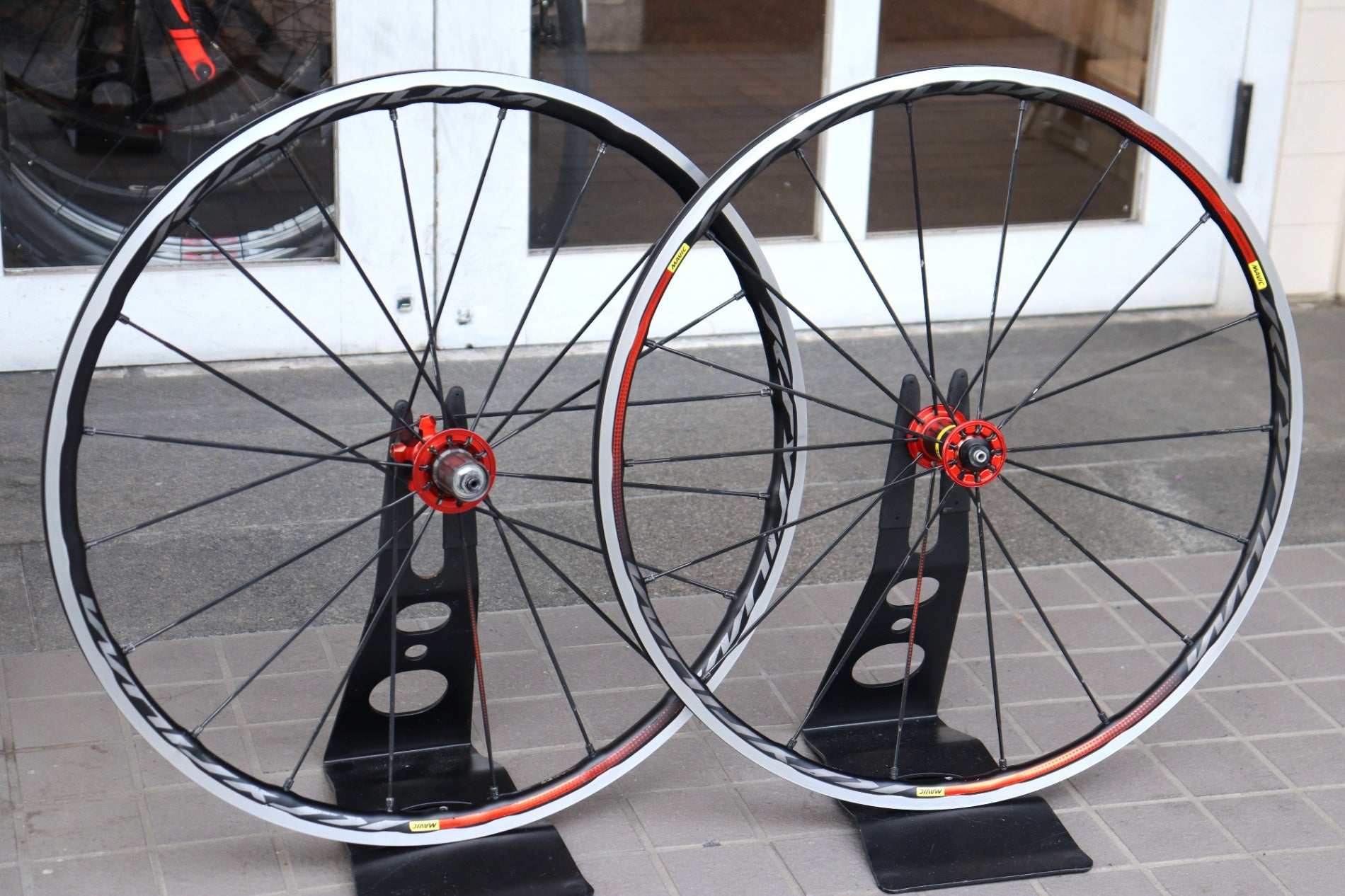 マヴィック MAVIC キシリウム プロ リミテッド KSYRIUM PRO LIMITED