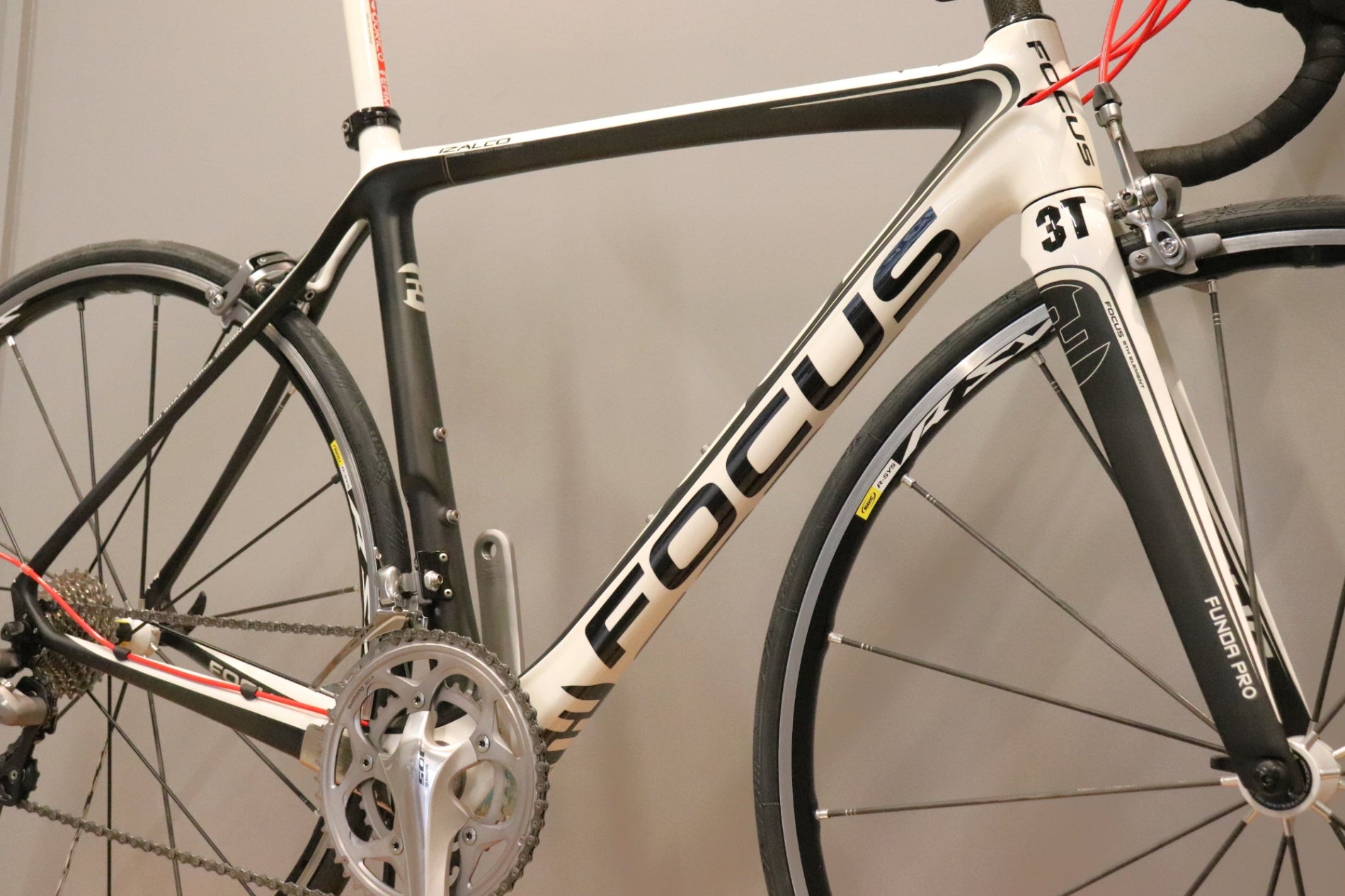 フォーカス FOCUS イザルコ IZALCO TEAM REPLICA 2011モデル Sサイズ