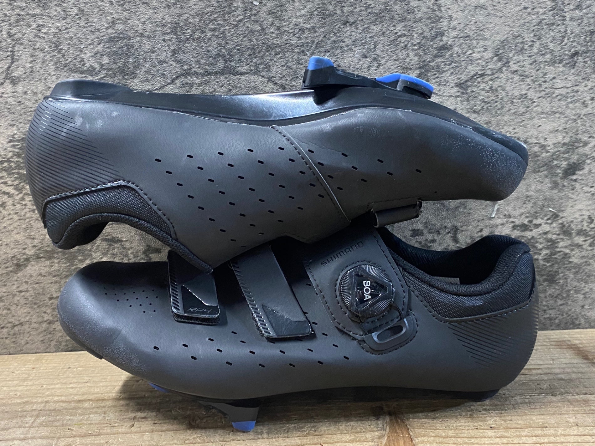 KB378 シマノ SHIMANO RP4 SHRP400M ビンディングシューズ EU43 3穴 黒