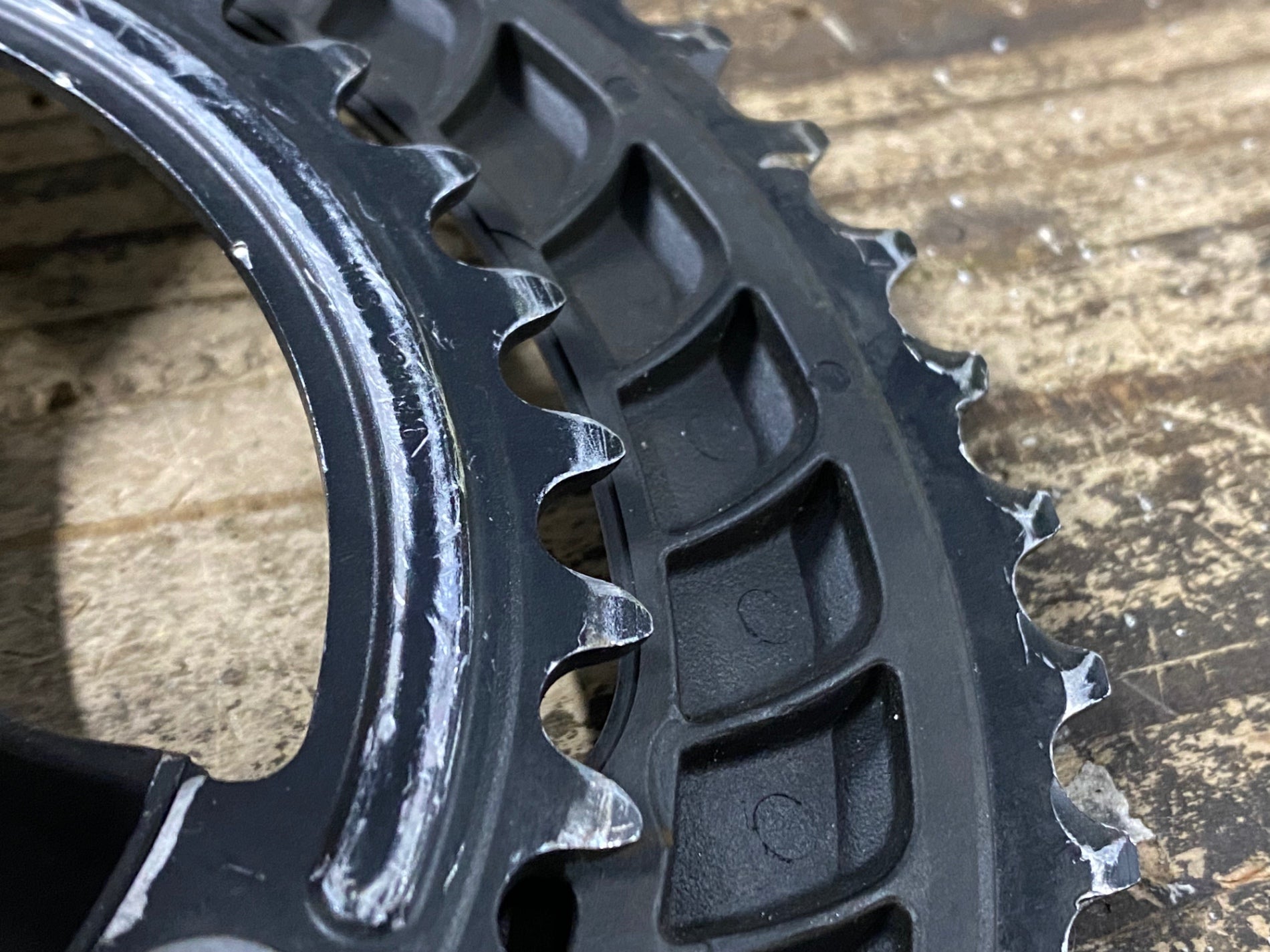 JQ068 シマノ SHIMANO 105 FC-R7000 クランクセット 50/34T 170mm