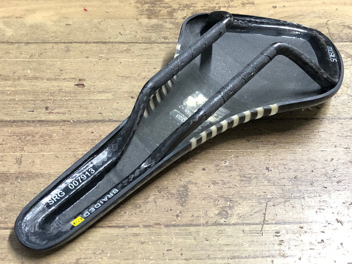 KN214 フィジーク FIZIK アリオネ ARIONE K:1 カーボンサドル 黒