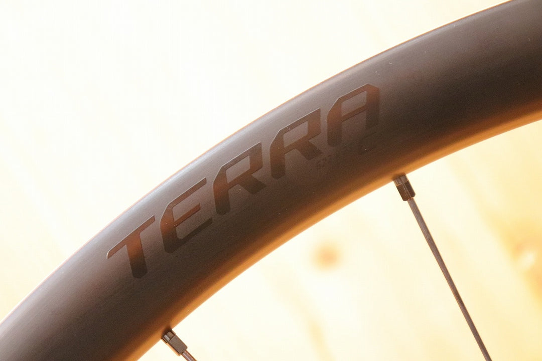 ロヴァール ROVAL テラ TERRA C カーボン チューブレスレディ ホイールセット シマノ 11S/12S 【芦屋店】